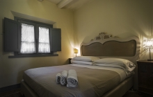 Letto Matrimoniale Camera 6 / Dependance Letto Matrimoniale Camera 6 / Dependance